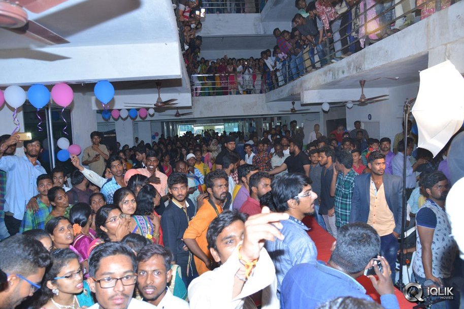 Winner-Movie-Team-at-Chaitanya-College-in-Warangal